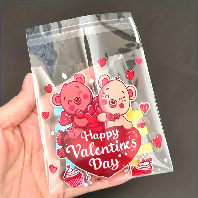 Transparente rote Geschenkverpackung mit Herz-Motiv und Happy Valentine's Aufdruck aus Kunststoff für Valentinstags-Geschenke - Bild 2