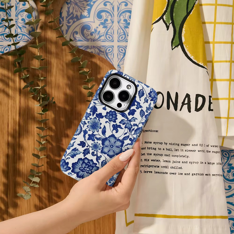 Magnetische Handyhülle von Potdemiel mit blau-weißem Blumenmuster für iPhone 17 16 15 14 13 Pro Max Plus, robuste Einzel- und Doppelschicht-Schutzhülle - Bild 4