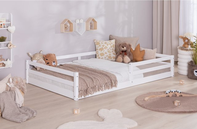 TiCAA Bodenbett Neo Kinderbett und Jugendbett aus Kiefernholz in Weiß - Bild 1