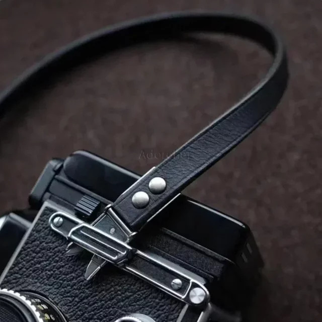 Adoreher Tragbarer Kameragurt aus reinem Leder in Schwarz für Rolleiflex 3.5F/2.8F - Bild 1