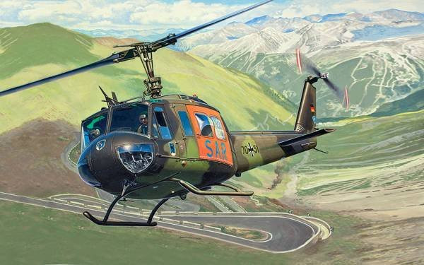 Revell Bell UH-1D SAR, Modellfahrzeug, 1:72, Grün - Bild 1