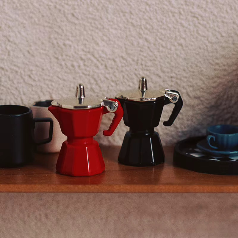 DIAPER&CORED Mini Kaffeekanne, Puppenhaus Kaffee Utensilien, Modell Miniatur Szene, Kunststoff - Bild 2