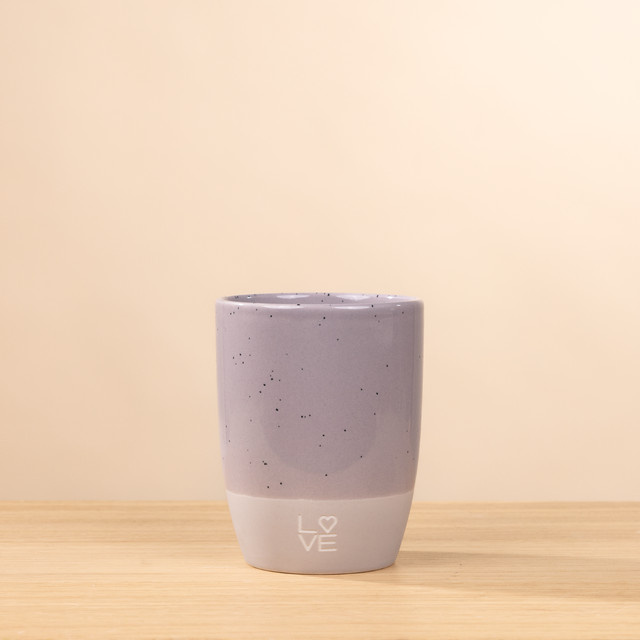 BLUME2000 Becher LOVE Taupe aus Keramik mit Punktmuster - Bild 1