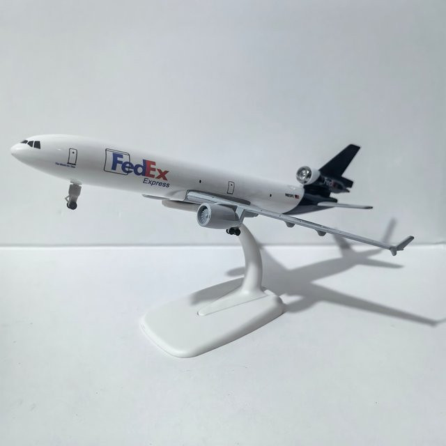 JASON TUTU McDonnell Douglas MD-11 Flugzeugmodell FedEx Express aus Druckguss-Metall, Länge: 20 cm - Bild 1