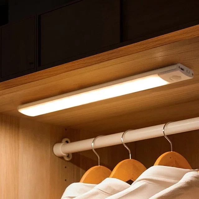 OKAL RED EAST LED Bar Licht mit Bewegungssensor, USB wiederaufladbares Nachtlicht für Küchenschrank und Möbel, Farbe: Weiß, Breite: 40 cm - Bild 1