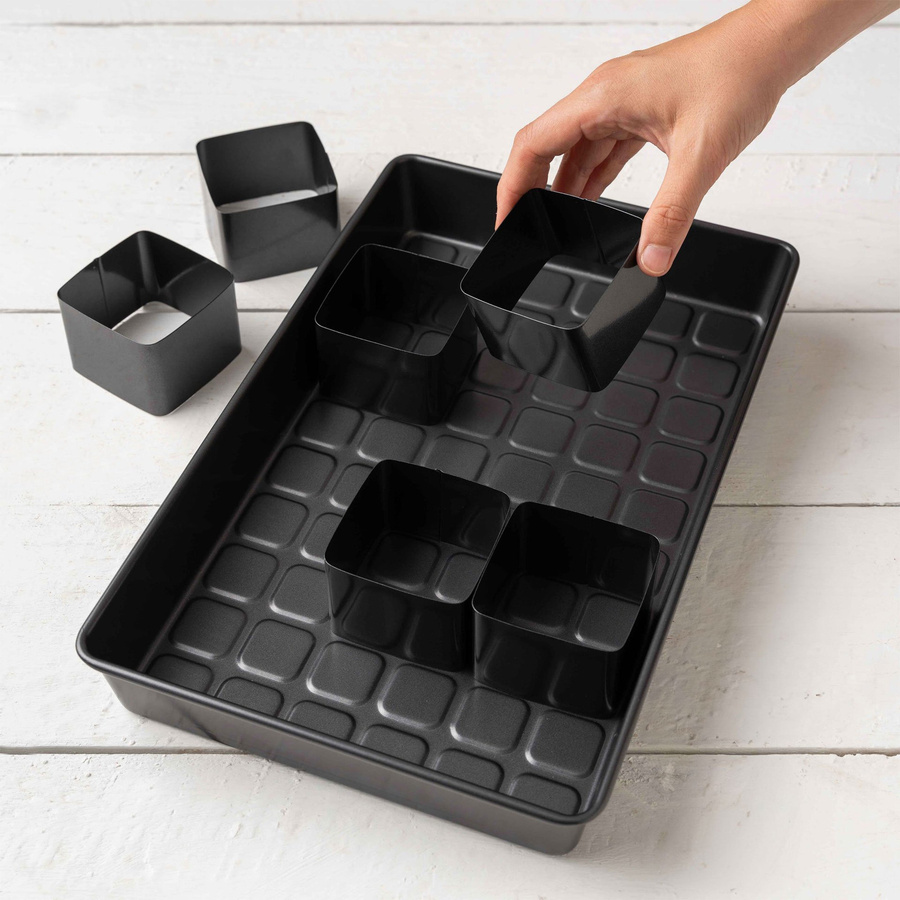 Zenker Buchstaben- und Zahlen-Kuchenform-Set, 9-teilig, beschichtetes Metall in Schwarz-Grau - Bild 3