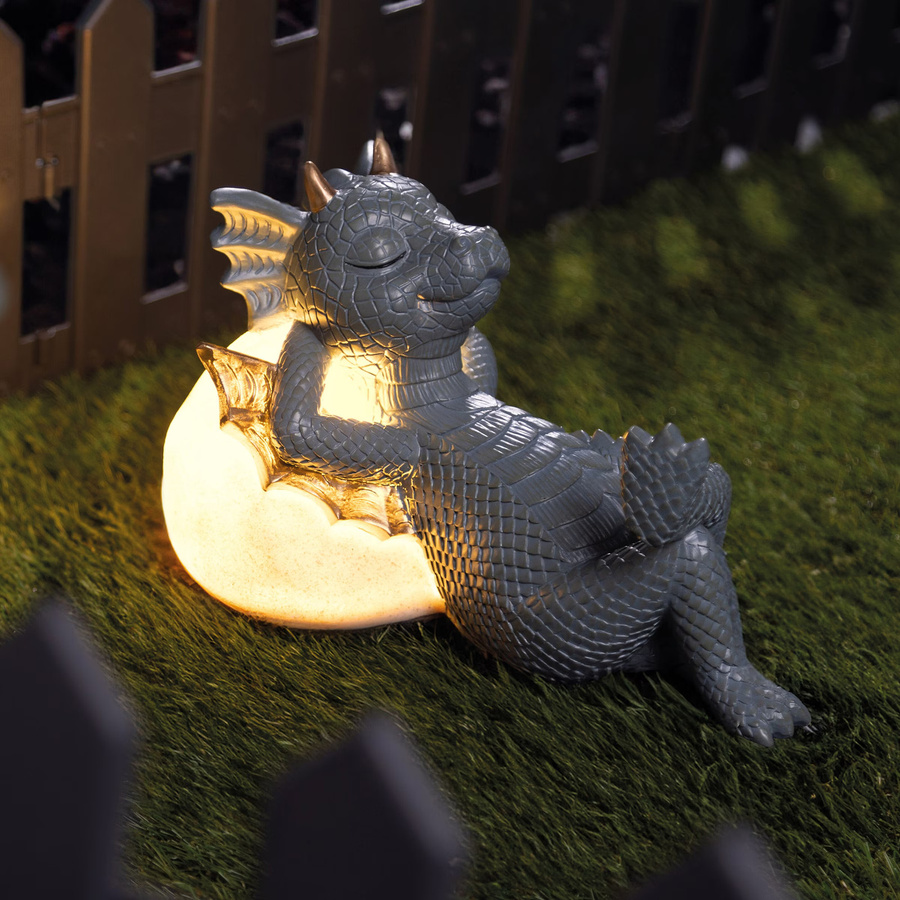 LED-Gartenfigur schlafender Drache von GardenHero in Grau aus Stein - Bild 3