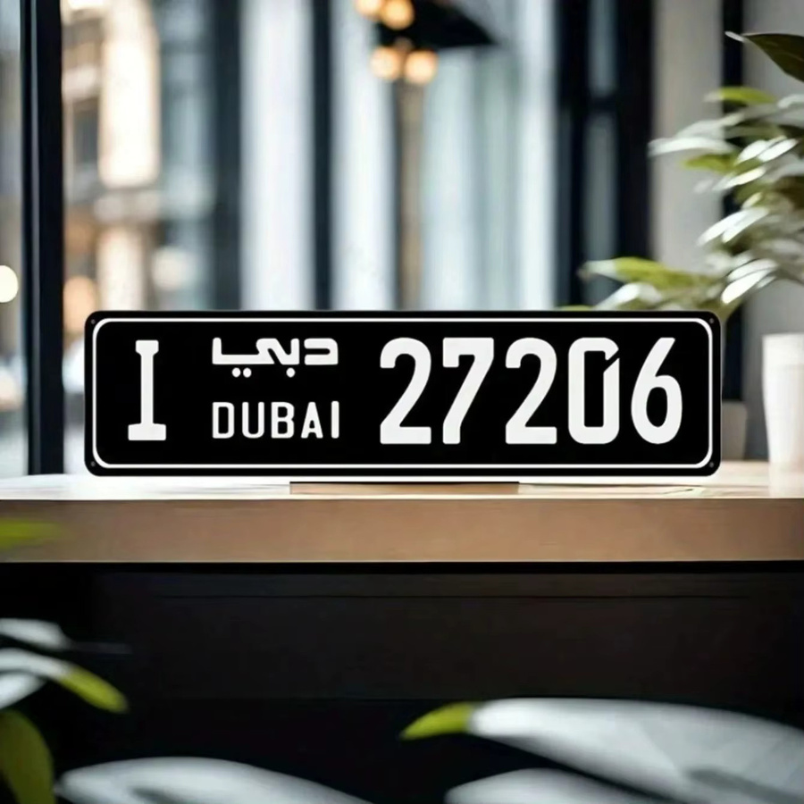 Hello Young Straßenschild aus Aluminium mit Gravur in Schwarz oder Weiß für die Tischdekoration - Bild 2