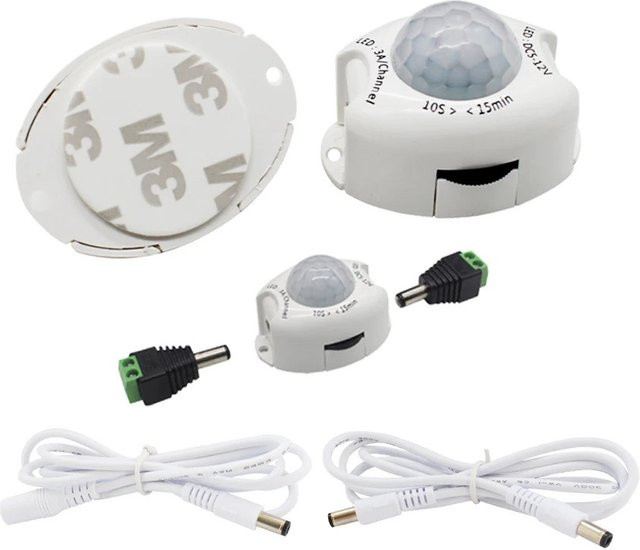 MJJC PIR-Bewegungsmelder-Lichtschalter für LED-Streifen in Weiß mit Timer und Automatikfunktion (5 V / 12 V DC) - Bild 1