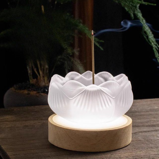 YXYMCF Lotus-Räuchergefäß aus Keramik in Weiß für Teezeremonie und Zen-Dekoration - Bild 1