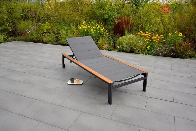 Merxx Sonnenliege Paxos aus Aluminium, Akazienholz und Textil in Anthrazit - Bild 2