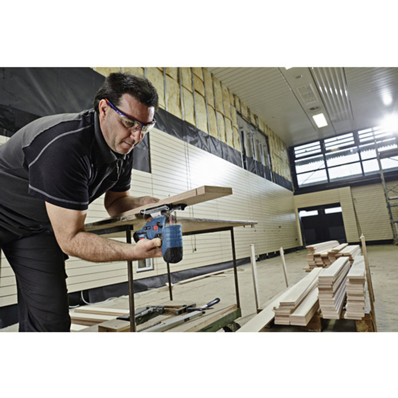 Bosch Professional Akku-Stichsäge GST 12V-70 Solo in Blau/Schwarz mit 2800 Hüben/min - Bild 2