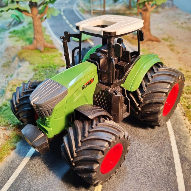 Spielzeug-Traktor-Set, Fahrzeuge, ab 14 Jahren - Bild 1