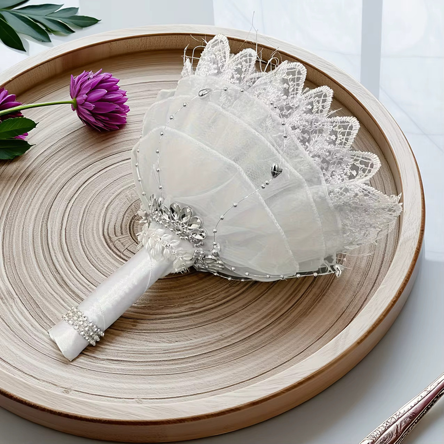 TRUE LOVE GIFT Künstlicher Blumenstrauß in Weiß für Hochzeiten, Valentinstag und Weihnachten - Bild 2