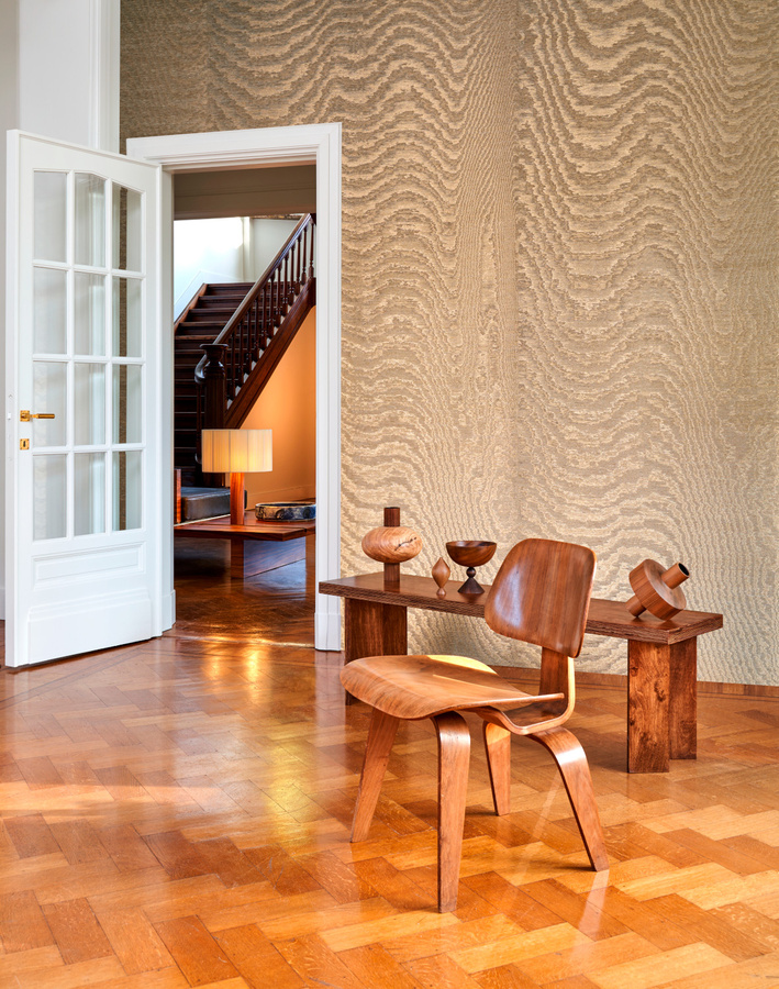 Arte International Tapete Moire in Bright Gold und Beige mit abstraktem Design und Satin-Glanz - Bild 1