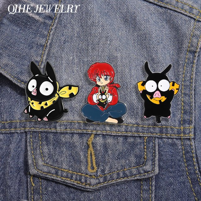 QIHE JEWELRY Brosche, Messing, Schwarz, Manga-Mädchen-Schwein, Unisex - Bild 1