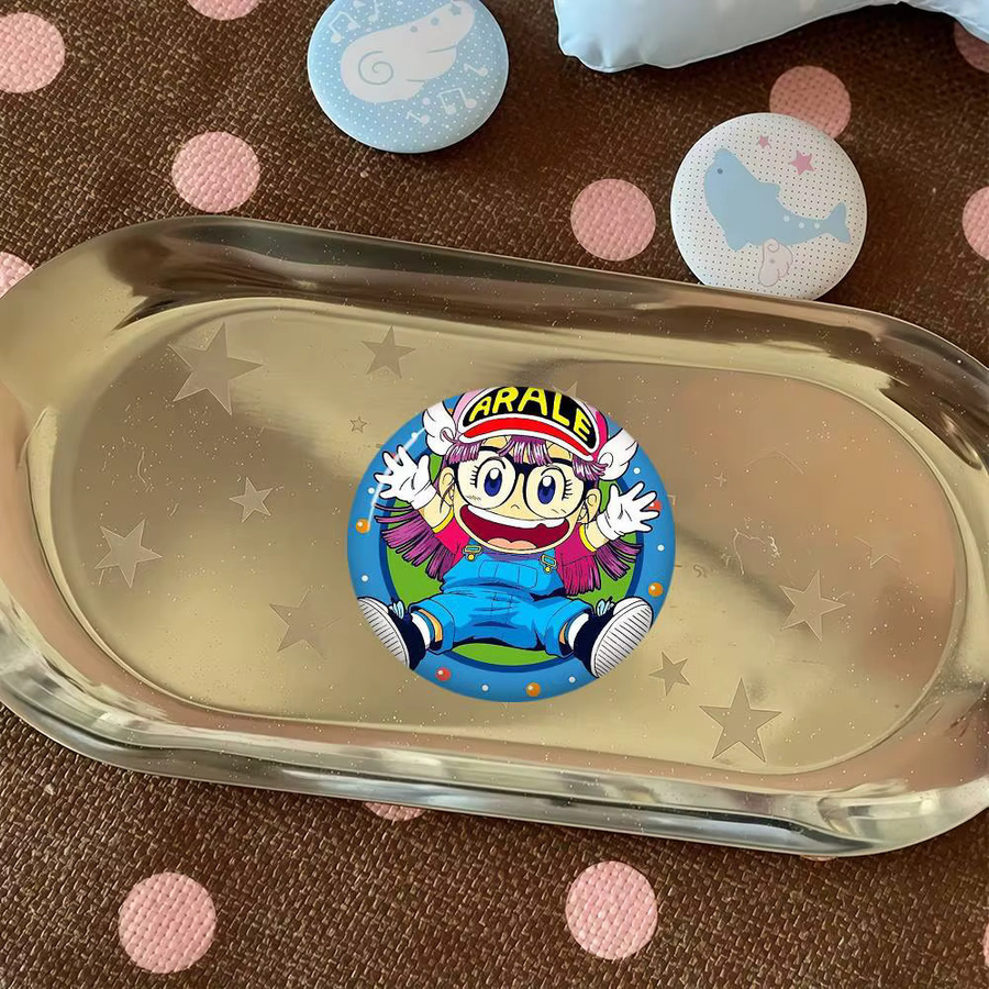 Anstecknadel Dr. Slump A-Arale Chan, Bunt, Unisex - Bild 3