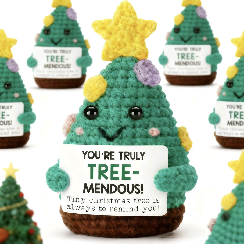 Handgefertigtes Hängeornament aus Textil in Grün als dekorative Weihnachtsfigur - Bild 3