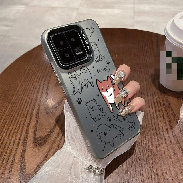 Stoßfeste Handyhülle mit Pärchen Katzen Cartoon Design in Grau für iPhone 16 Pro Max, Samsung A55, S24, Xiaomi Redmi Note 13 Pro, 14C, Huawei Honor 200 und Poco C65 von funads - Bild 1