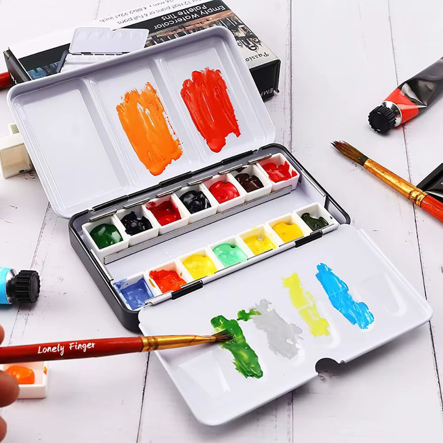 Weiße Aquarell Farbpalette aus Kunststoff mit Fächern zur Pigmentlagerung und für Malwerkzeuge - Bild 3