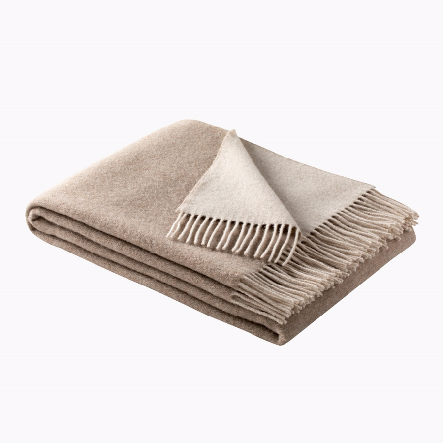 Estella Wohndecke aus 100% Schurwolle Eric in Natur/Beige mit Fransen, B/T: 135 x 195 cm - Bild 1