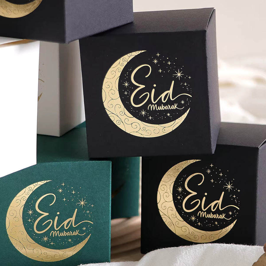 Set mit 10 Mini-Geschenktüten aus Papier in Schwarz, Weiß und Grün mit goldenem Halbmond-Design und Sternen zur Eid-Grüßung - Bild 5