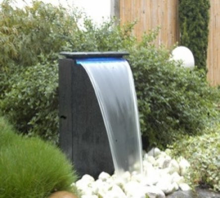Wasserbrunnen aus Naturstein, B/T/H: 50 x 35 x 15 cm - Bild 1