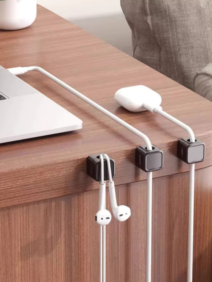Magnetische Kabelklemmen als selbstklebender Kabel-Organizer für Schreibtisch und Büro in Schwarz und Weiß - Bild 2