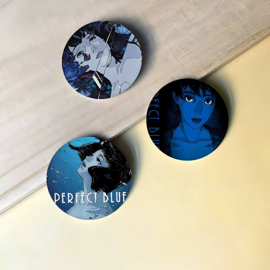 52TOYS Japanische Anime Perfect Blue Cartoon-Abzeichen rund als dekoratives Accessoire und Geschenk - Bild 3