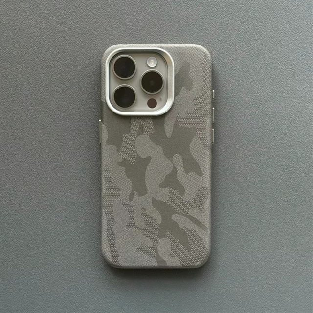YUEDESHENG Lederhülle mit Tarnmuster für iPhone 17 Pro Max 16 15 14 13 12, stoßfeste magnetische Schutzhülle in Grau, kompatibel mit MagSafe kabellosem Laden - Bild 1
