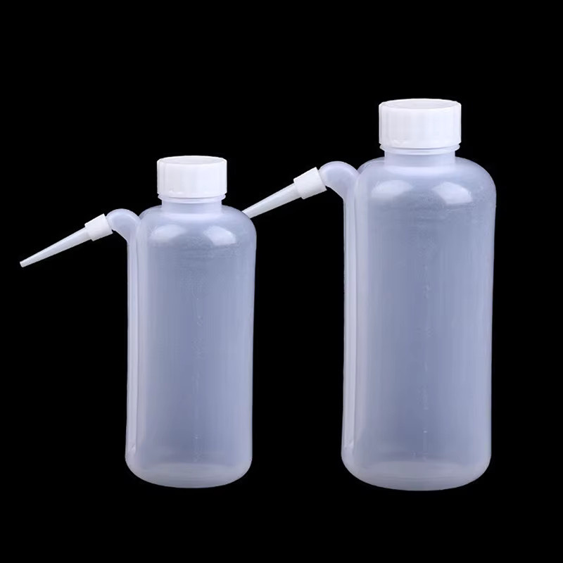 Nachfüllbare PE-Kunststoff-Waschflasche von HNKMP als leere Spritzflasche für die Küche und den Haushalt - Bild 2