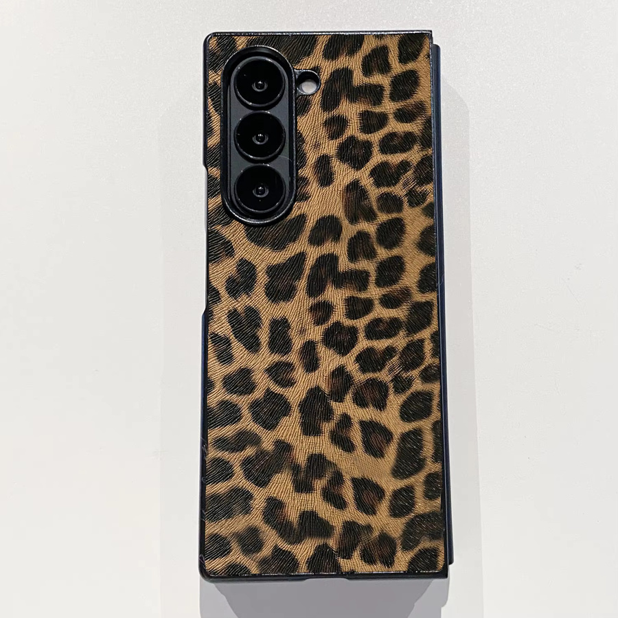 Leopard Muster Handyhülle aus hartem PC für Samsung Galaxy Z Fold 7 6 5 4 3 5G in Braun und Multicolour, ultra dünne Luxus Stoßfest Schutzhülle - Bild 2