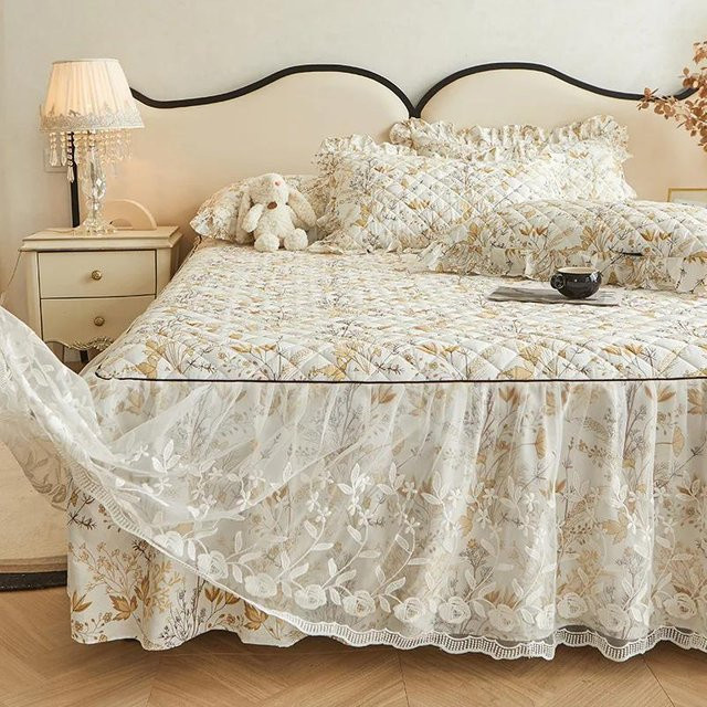 Bettrock aus Baumwolle von Your Warm Home mit Blumenmuster in Weiß, B/T: 150 x 200 cm - Bild 1