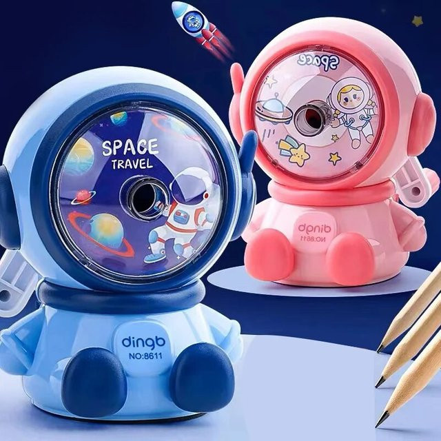 Manueller Astronaut Cartoon Bleistiftspitzer mit Kurbel für Schüler in Blau - Bild 1