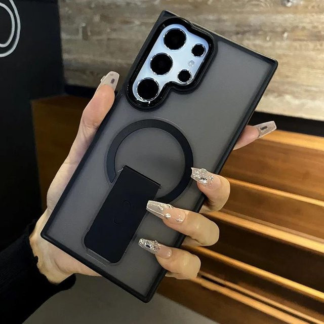 WAYN Magnetische Kabellose Ladehülle mit faltbarem Ständer für Samsung S23 S24 S25 S26 Ultra Plus, Matt Durchscheinend und Stoßfest, Schwarz - Bild 1