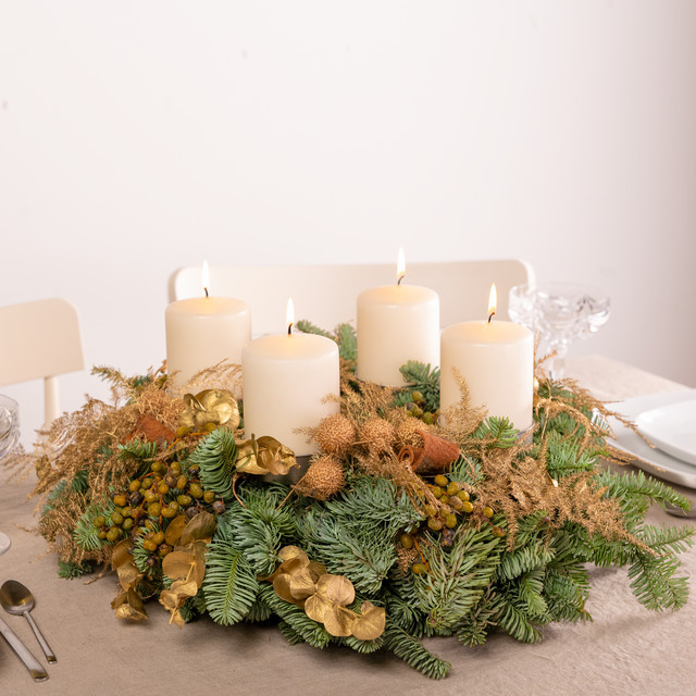 Moderner Adventskranz Glanzkranz von Blume2000 in Gold, Braun, Weiß und Multicolour, rund für Stumpenkerzen, Durchmesser: 35,0 cm - Bild 1