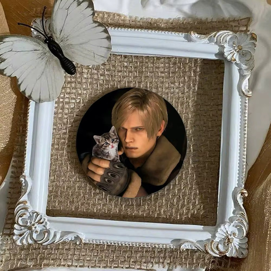 Brosche H-Leon Kennedy-S Abzeichen, Weißblech, Metall - Bild 2