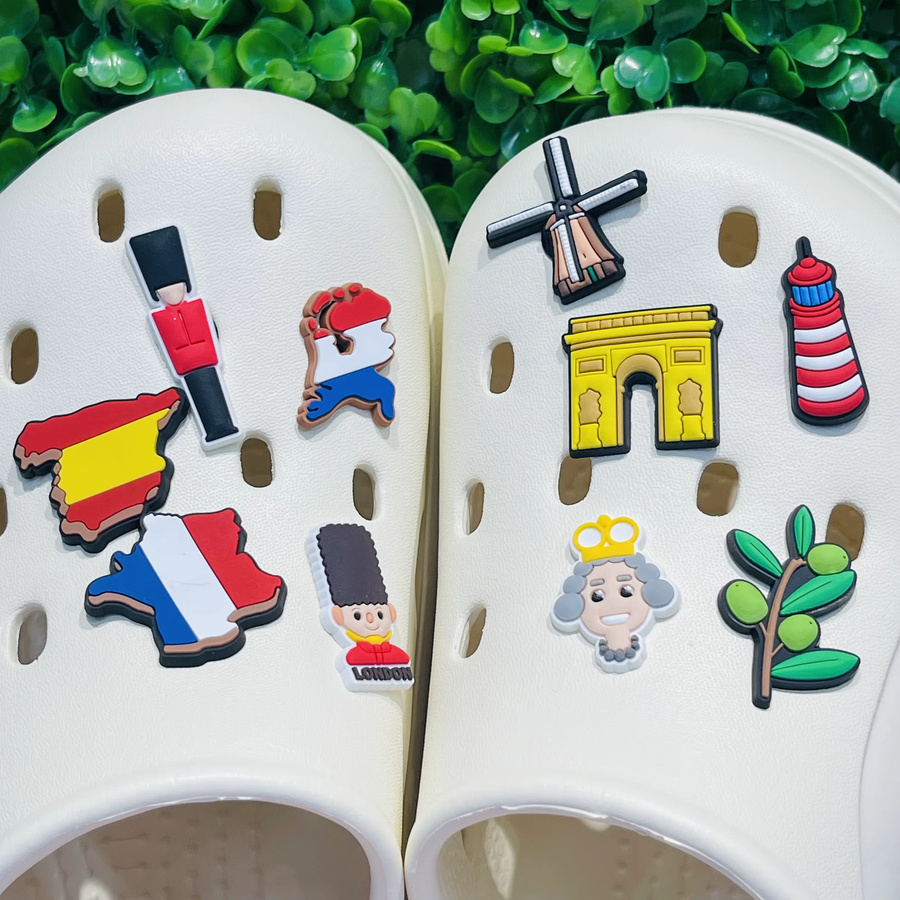 Happye&TiTi Clog Charms, Kinder, London Bus, Croissant, PVC - Bild 2