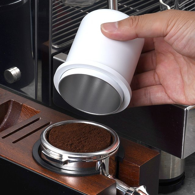 Ikape Espresso Dosierbecher aus Aluminium in Weiß, kompatibel mit allen 51-58mm Siebträgern - Bild 1