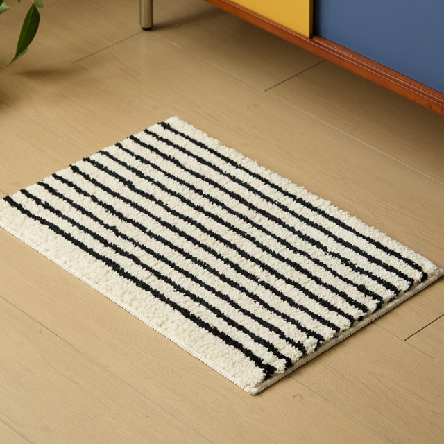 VIKAMA Minimalistischer Plüschteppich mit Streifen in Weiß, rutschfeste und saugfähige Matte für Badezimmer und Schlafzimmer, B/T: 60 x 40 cm - Bild 1