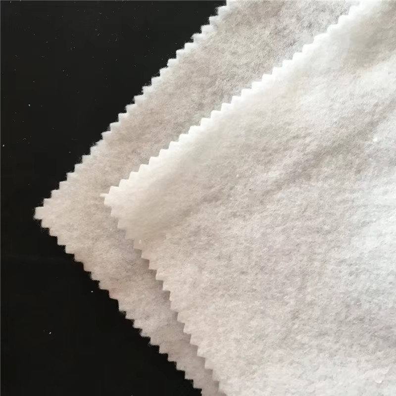 Weiße Baumwollvlies Watte als Füllstoff und Futterstoff für DIY-Nähprojekte und Quilten - Bild 4