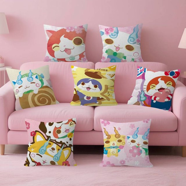 Personalisierter Anime Yokai Kissenbezug mit Uhrenmotiv für dein Sofa und Wohnzimmer, mehrfarbig - Bild 1