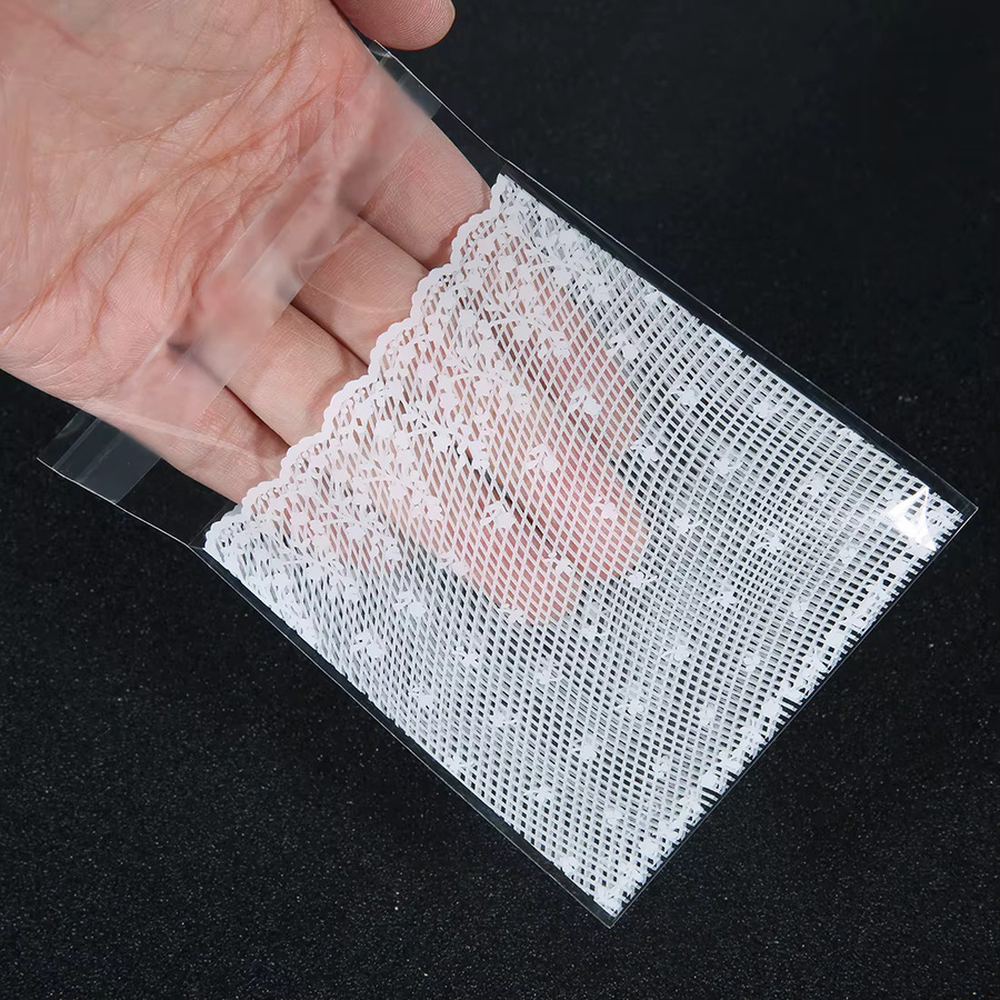 100 Stück selbstklebende OPP-Geschenktüten mit weißem Spitzenbesatz, wiederverschließbare Kunststoffbeutel für Hochzeiten, Geburtstage und Partys, transparent/weiß - Bild 3
