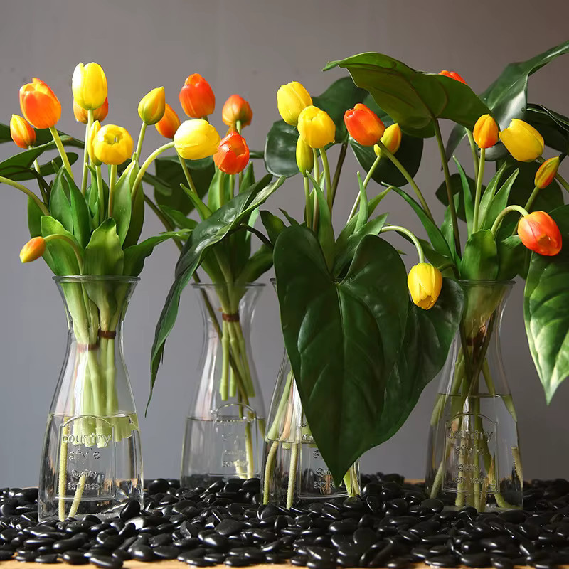 5er Set künstliche Tulpen von LaurelChow aus Silikon in Weiß, Real Touch Blumenstrauß für Hochzeit und Dekoration, Höhe: 40 cm - Bild 2