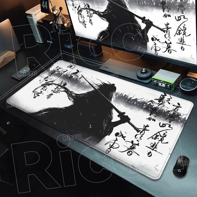 Riccu Gaming-Mauspad Japanisches Samurai-Motiv mit Baum und Sonne, rutschfeste Schreibtischunterlage aus Naturkautschuk, Schwarz/Mehrfarbig - Bild 1