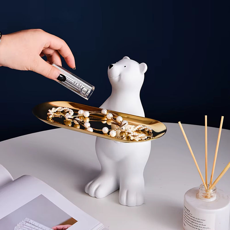 Eisbär Schlüsselhalter Figur als Deko-Tablett für Süßigkeiten und Kleinigkeiten in Weiß im Nordic Design - Bild 3