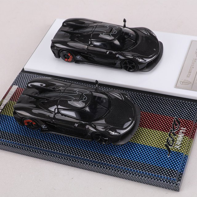 HKM Absolut High Performance Edition, Replik-Modell, 1:64, Schwarz, Metall - Bild 1