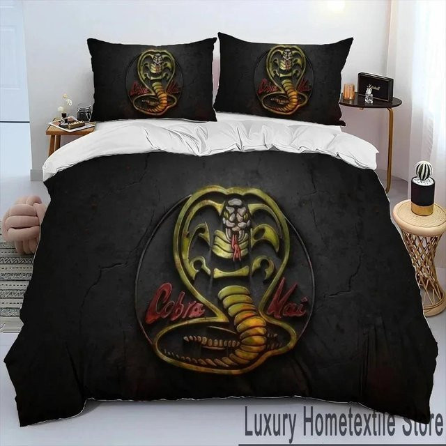 Cobra Kai Amanda 3D Bettwäsche-Set aus Mikrofaser, Schwarz, B/H: 180 x 210 cm - Bild 1