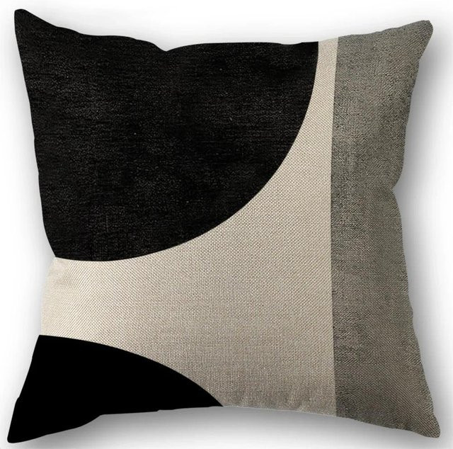 Dekorative Kissenhülle JMG Clothing mit abstraktem geometrischem Design in Schwarz-Weiß, Boho-Stil, B/H: 45 x 45 cm - Bild 1