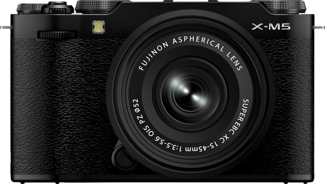 Fujifilm X-M5 Systemkamera in Schwarz mit XC 15-45mm f/3.5-5.6 OIS PZ Objektiv - Bild 1